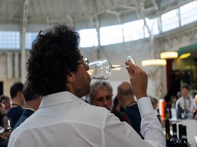 02th April 2025 <br> Italian wines and spirits